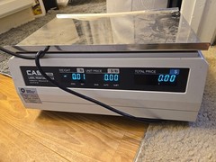 CAS UL Model LP-1000 Scale .2 Lb to 30 Lb Pre-Owned Powers On & Weighs