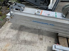 Genie Superlift Contractor, SLC- 24, 650 lbs Load Capacity, Lift Height 24′. M42