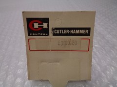 CUTLER HAMMER E30KG20 PLASTIC LENS GREEN LOT OF 4 NSNP