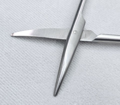 Aesculap BC606R Metzenbaum Dissecting Scissors Curved, Blunt / Blunt 7″ (180 mm)