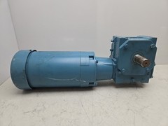 Electra Gear CT200GTC-26AC1420EE 2 Hp Motor 3Ph 1750Rpm With Gear Reducer Used