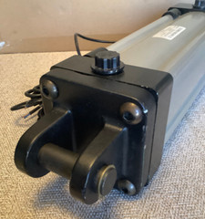 COLUMBIA MACHINE 03.25-CBC-2MAUS14AC 8.500 PNEUMATIC CYLINDER *NEW*