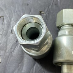 Gates G25170-1212 12G-12FJX Lot Of 2 Hydraulic Mega-Crimp Coupling