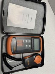 Dr.Meter LX1330B Digital Illuminance/Light Meter, 0 – 200,000 Lux Luxmeter