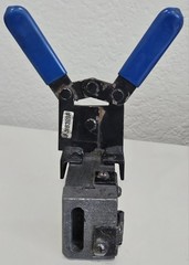 nVent Erico Cadweld Clamp Handle Clamp & Exothermic Mold CAVST1V
