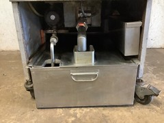 HENNY PENNY PFE590 8-head Pressure Fryer With Oil Filtration 208V 3Ph Tested