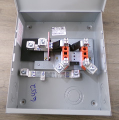 Milbank U2671-O 4T Single Position Meter Socket 200 Amp Ringless No Bypass S6