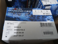 6 Microflex MF-300-L Ansell Diamond Grip Latex Gloves Large Textured 100 Count