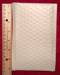 NEW Scented Poly Bubble Mailer for Men (M) 4×8 ***Pre-sealed ***