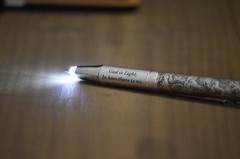 (150 PCS) 1 John 1:5 Ballpoint Flashlight LED Pen (150 PCS WHOLESALE BULK LOT)