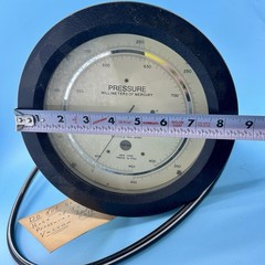 8.5″ Wallace & Tiernan 62B-4D-0800 Millimeters of Mercury Pressure Gauge