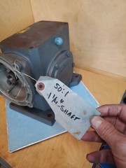 Boston Gear F726-50-B5-G? Speed Reducer,C-Face,56C,? RATIO 50:1 UNSURE OF PART #