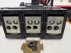 🤪 SQUARE D 600 AMP I-LINE CIRCUIT BREAKER 600 VAC 3 POLE MA36600