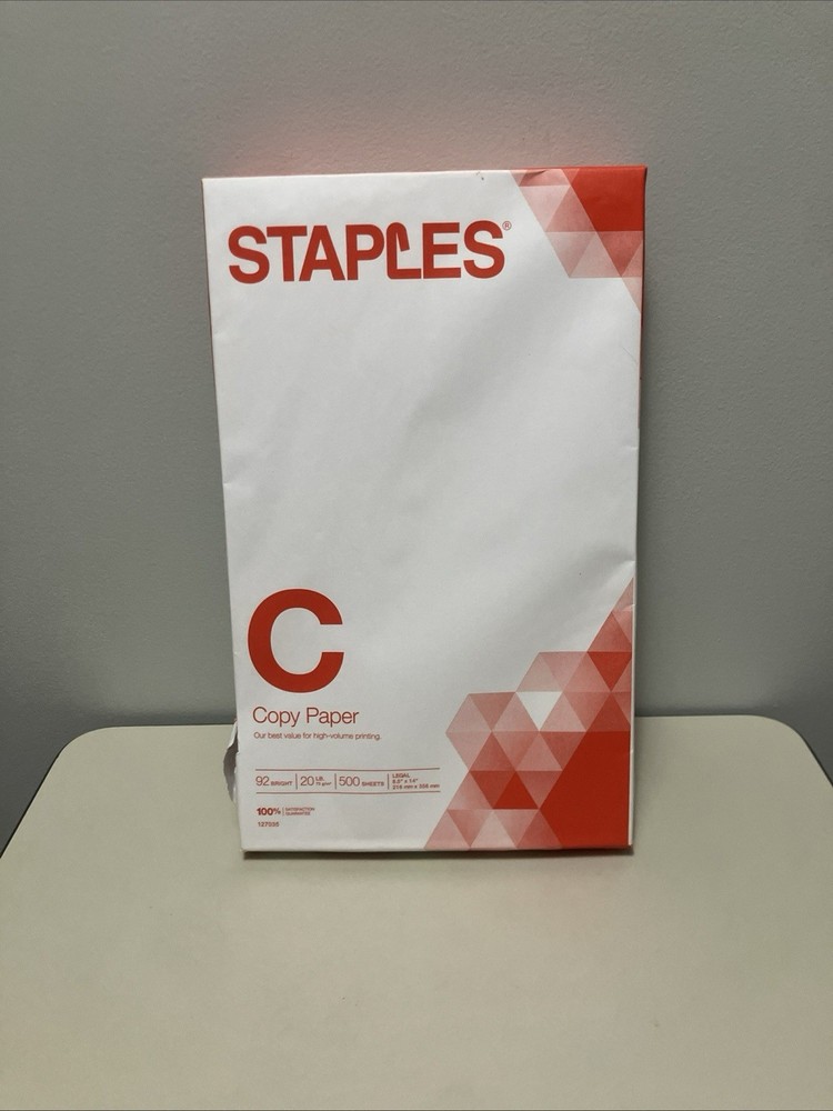 Staples Copy Paper 8.5 x 14 in White 92 Bright 20 lb 500 Sheets 127035