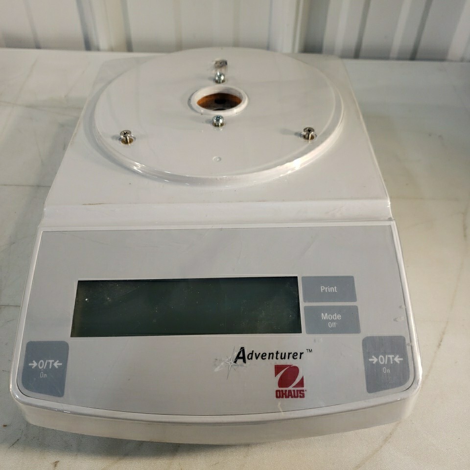 Ohaus Adventurer Balance Scale 120V AR0640 65g Max 0.0001g Step