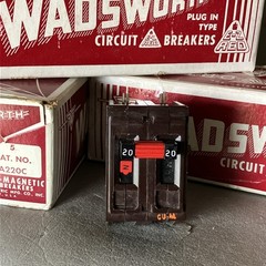 Wadsworth A220A Type A 20 Amp 2 Pole 2P METAL FOOT Circuit Breaker A220 NEW!!!