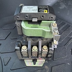 General Electric Contactor SIZE 2 CR205D0 CR205DO 3 POLE used