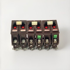 Wadsworth A220N 20 Amp 2 Pole 2P Type A METAL FOOT Circuit Breaker A220 WA220