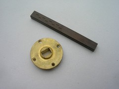 WAVEGUIDE WR22 FOR 47 GHZ 2 x 8 SLOTS ANTENNA 47.088 GHz WITH FLANGE #3664