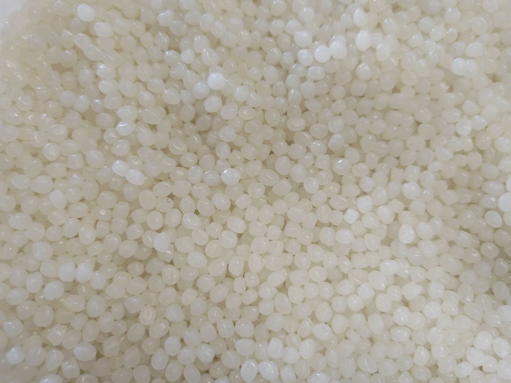 Recycled Plastic Natural color HDPE (#2) Resin Pellets, 1 kg