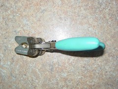 SharkBite Pro Disconnect Tool Adjustable Pliers for Plumbing Fittings, mildly us