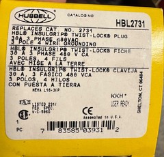 Hubbell HBL2731 Locking Plug – Black/White