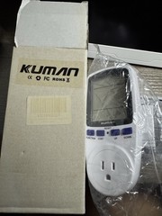 Kuman Electricity Usage Monitor Plug Power Meter Energy Watt Voltage Amps Meter