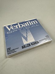 Verbatim 91203 2.3GB MO 512Bytes/Sec 5.25″ Rewritable Magneto Optical Disk