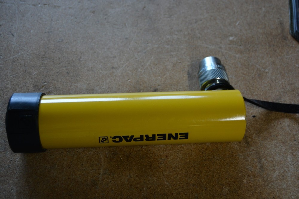 Enerpac RC 106 Trio Hydraulic Cylinder Single Acting 10 Ton 6″ Stroke NEW