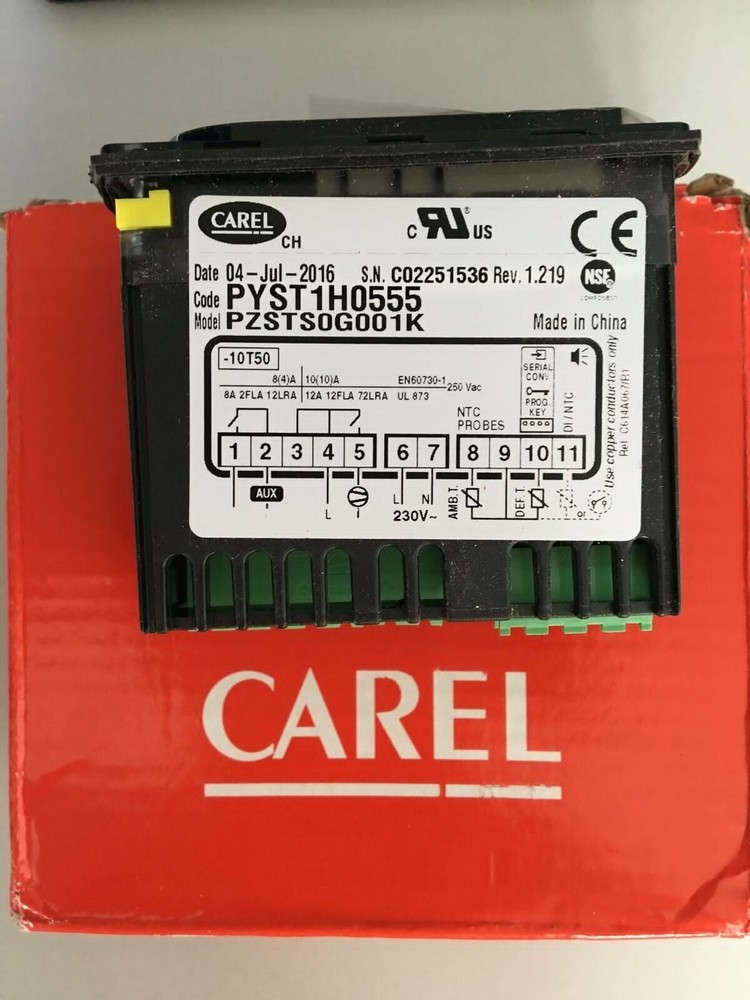 PZSTS0G001K 1PC NIB CAREL PYST1H0555 PZSTSOG001K Temperature Controller