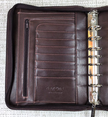 Franklin Covey Day One Classic Zip Binder w/Handles 7 Rings 1″ Brown Pink