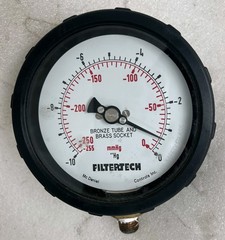 McDaniel Controls Inc. Filtertech 90P2201P02 New Vacuum Gauge Quick Ship Germany
