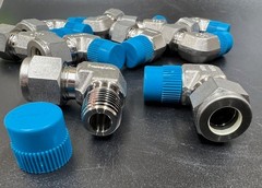 Lot Of 10 – Swagelok SS-600-2-4 Elbow (3/8” Tube OD x 1/4” Male NPT) – Free Ship