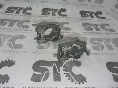 ZB4BZ009 Genuine SCHNEIDER Mounting Base, 22mm, PRICE PER PAIR Fast Shipping