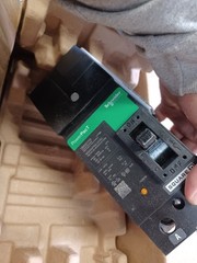 Square D QBA221752 Circuit Breaker PowerPacT A240V 50/60Hz