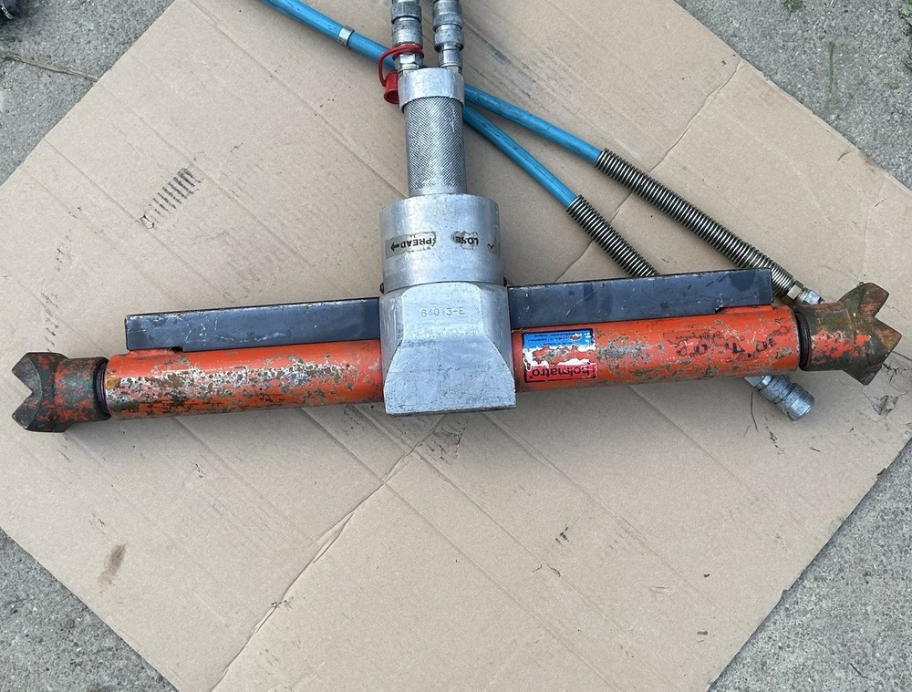 Holmatro 84013-E Hydraulic Rescue Spreader/Jack/Ram Tool Head Extraction Equip
