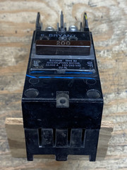 Bryant/Westinghouse/Eaton BJ2200B 200A 240V Plug-On Main Circuit Breaker