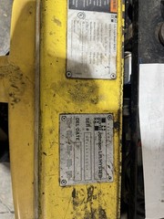 Hyster Walk-Behind Electric Pallet Jack/Pallet Truck 40 W40XT