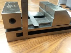 6″ x 13″ TOOL MAKER’S PRECISION SCREWLESS VISE #705-06 – NEW