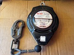 Self-retracting Lifeline Max.arres 900lbs Max Capacity 310 Llbs.