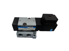 FONTAL PCS-2406 110G 5/2-Way 1/4″ Pneumatic Directional Valve AC100/110 Volts