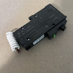 HOM120AFI – Square D Homeline 20A 120V 1 Pole Arc Fault Circuit Breaker Plug-In