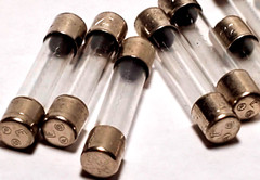 Lot of 31 Littelfuse 3AG 0.5A 250V 1/2 Amp Fast Acting 1/4″ x 1-1/4″ Glass Fuses