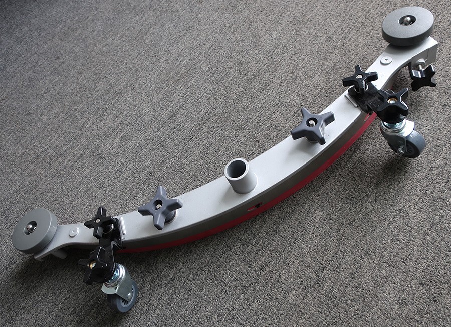 SQUEEGEE ASSEMBLY, UNKNOWN BRAND, 32″ WHEEL-TO-WHEEL, 10.25″ MOUNTING SCREWS