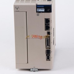 1PCS Yaskawa Servo Drive SGD7S-200A30A002 NEW
