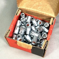 100 Pcs Hilti HDI-P 3/8” Drop-In Flush Anchors #409499 – FM Approved New Boxes