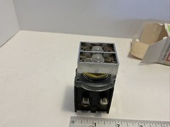 Eaton Cutler Hammer E30CA Indicating Light 120v
