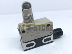 1pcs New IN BOX Omron Brand New Limit Switch D4E-1A10N