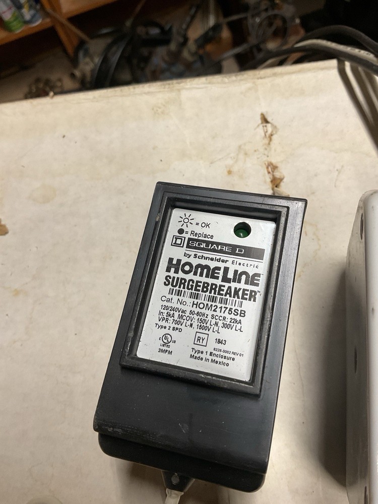 SQUARE D HOM2175SB HOMELINE 1″ SURGE BREAKER/PROTECTOR/ARRESTER 175VAC MAX NEW