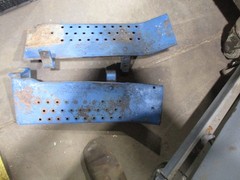 FORD 2000, 4 CYLINDER, FOOT, RUNNING BOARDS, USED ORIGINAL